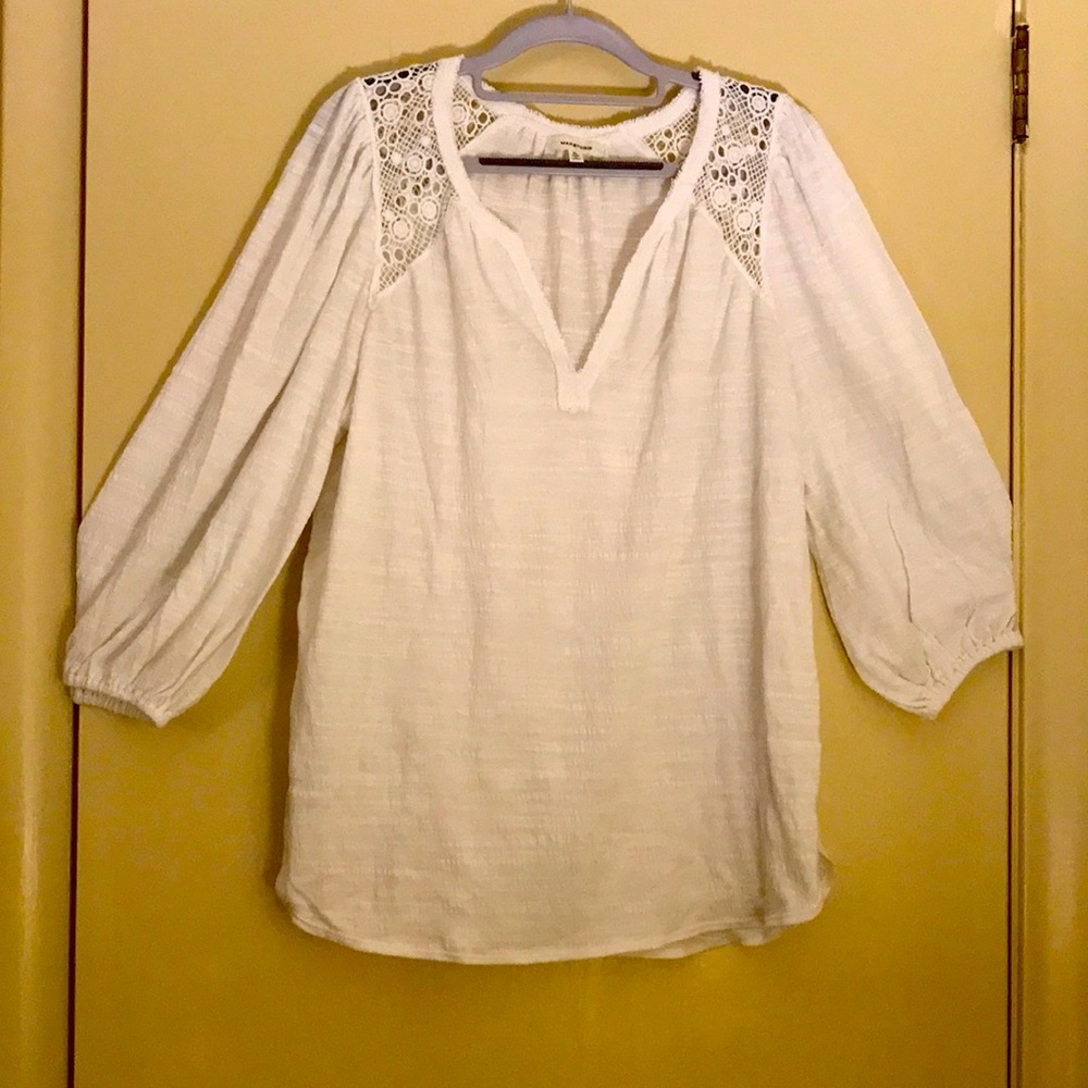 Max Studio XL White V Cut Blouse